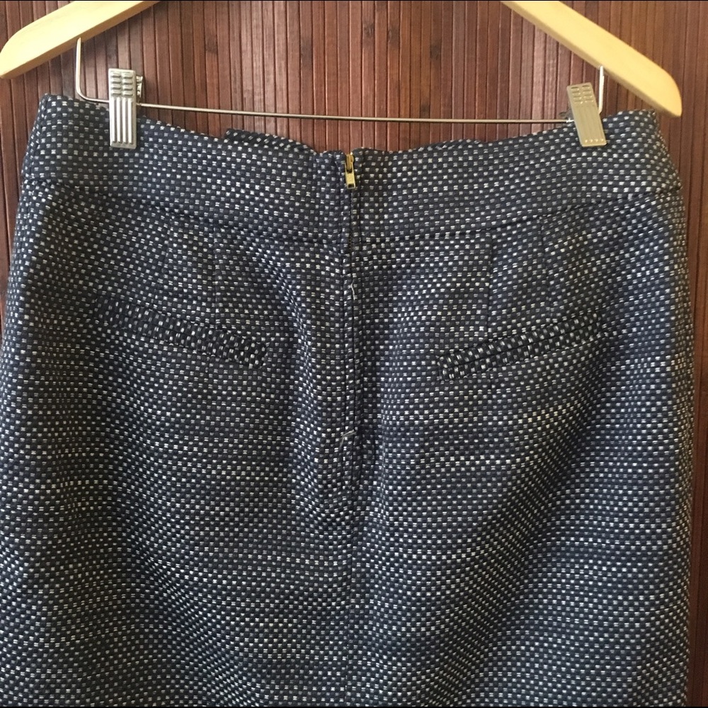 Bow polka dot tweed Skirt from Anthropologie - Picture 4 of 6